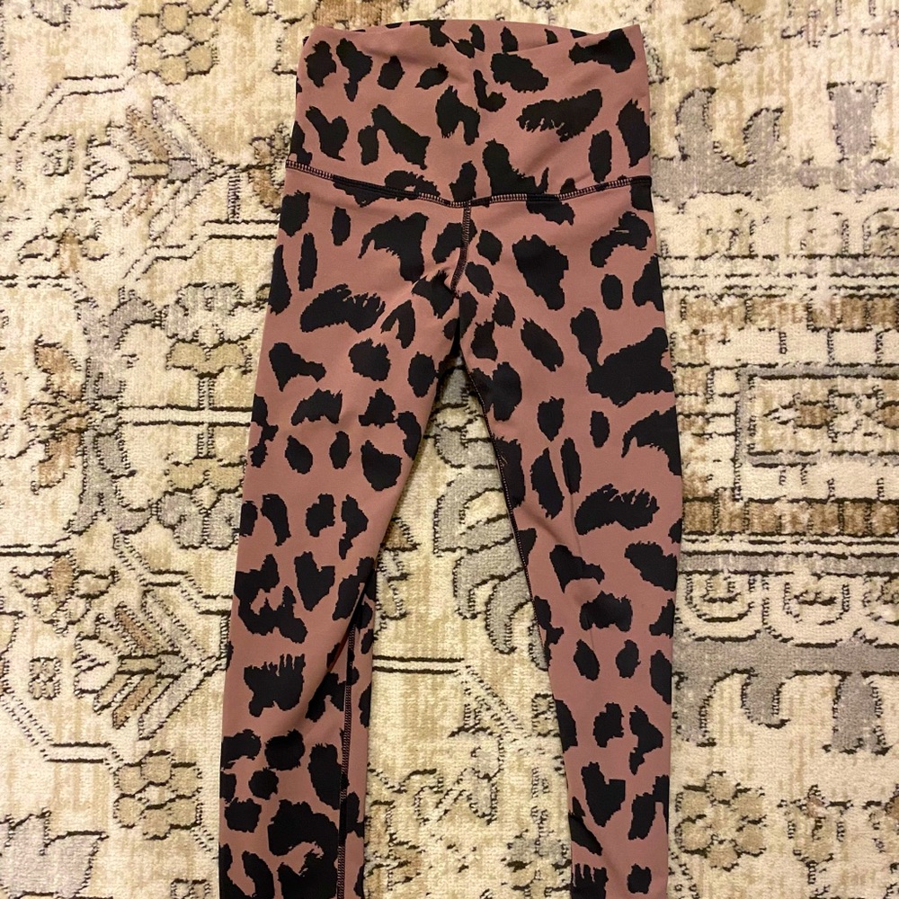 DYI Leopard signature right size small